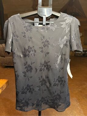 Ultra Dress New York Black Burnout Floral Top Sz 12 NWOT Sheer Flutter Sleeve